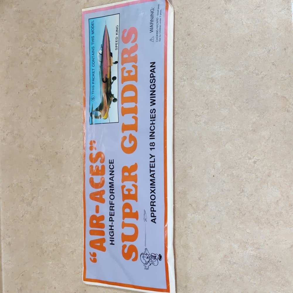 Vintage 18" "Air-Aces" High-Performance Super Gliders - Speed King